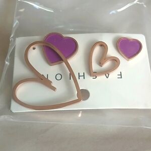NWOT 2 PAIRS of Heart post earrings! Pink and gold tone!